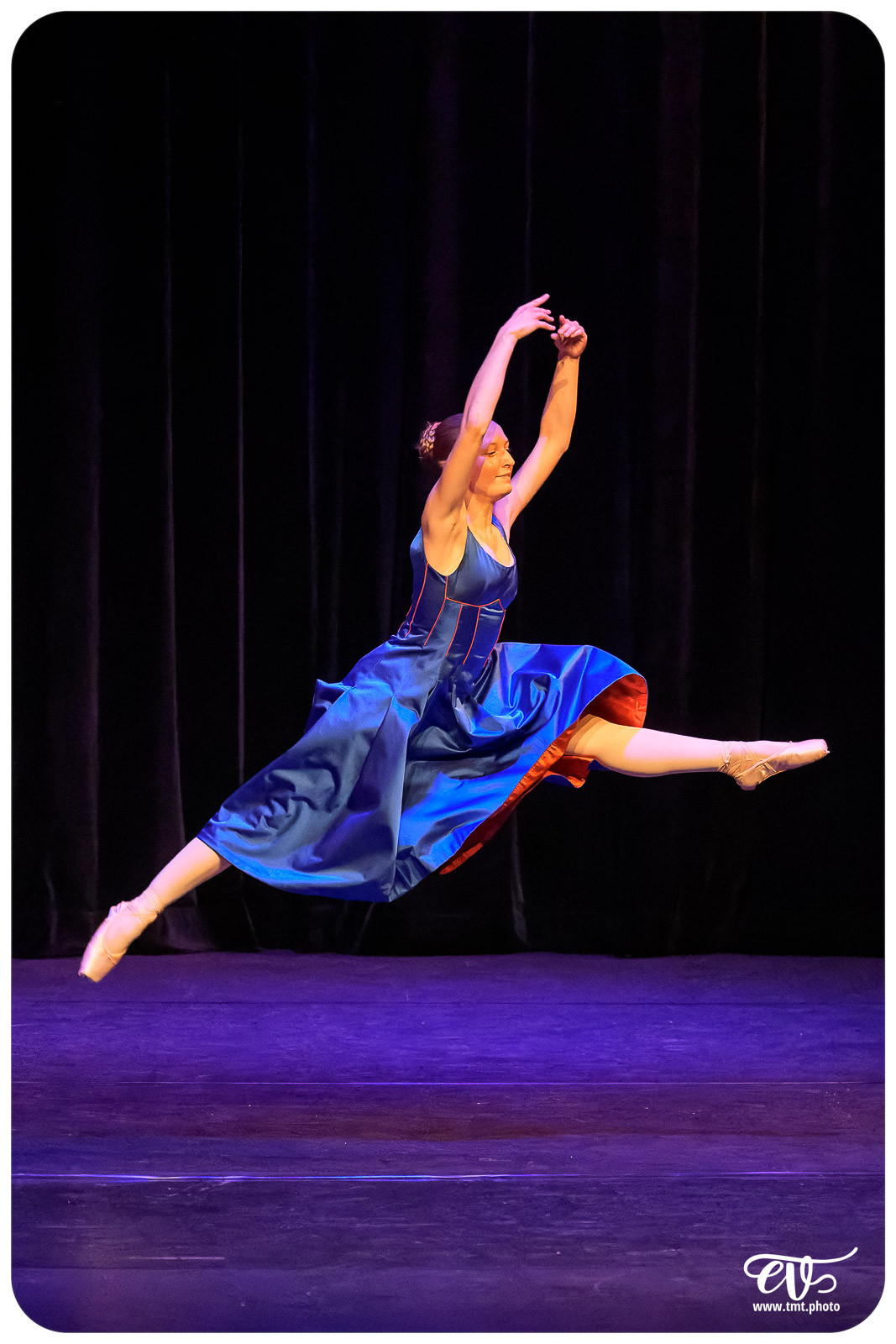 ECOLE DE DANSE CÉCILE ADAMOW